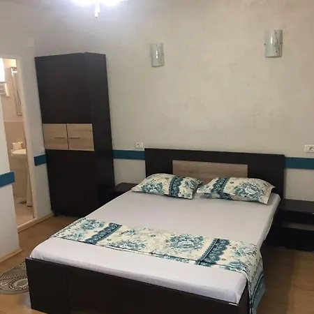 De Inchiriat David Homestay szállás