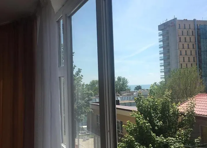 Gazde/Camere de închiriat David Junior *