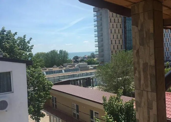 Gazde/Camere de închiriat David Junior Eforie Nord